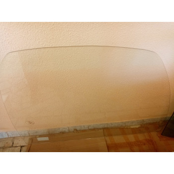 Стекло боковое правое 312-20-02.00.002 (1398х1052)